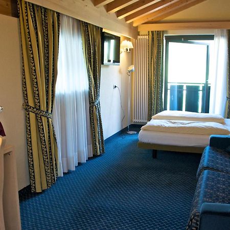 Alexander Charme Hotel Livigno Eksteriør bilde