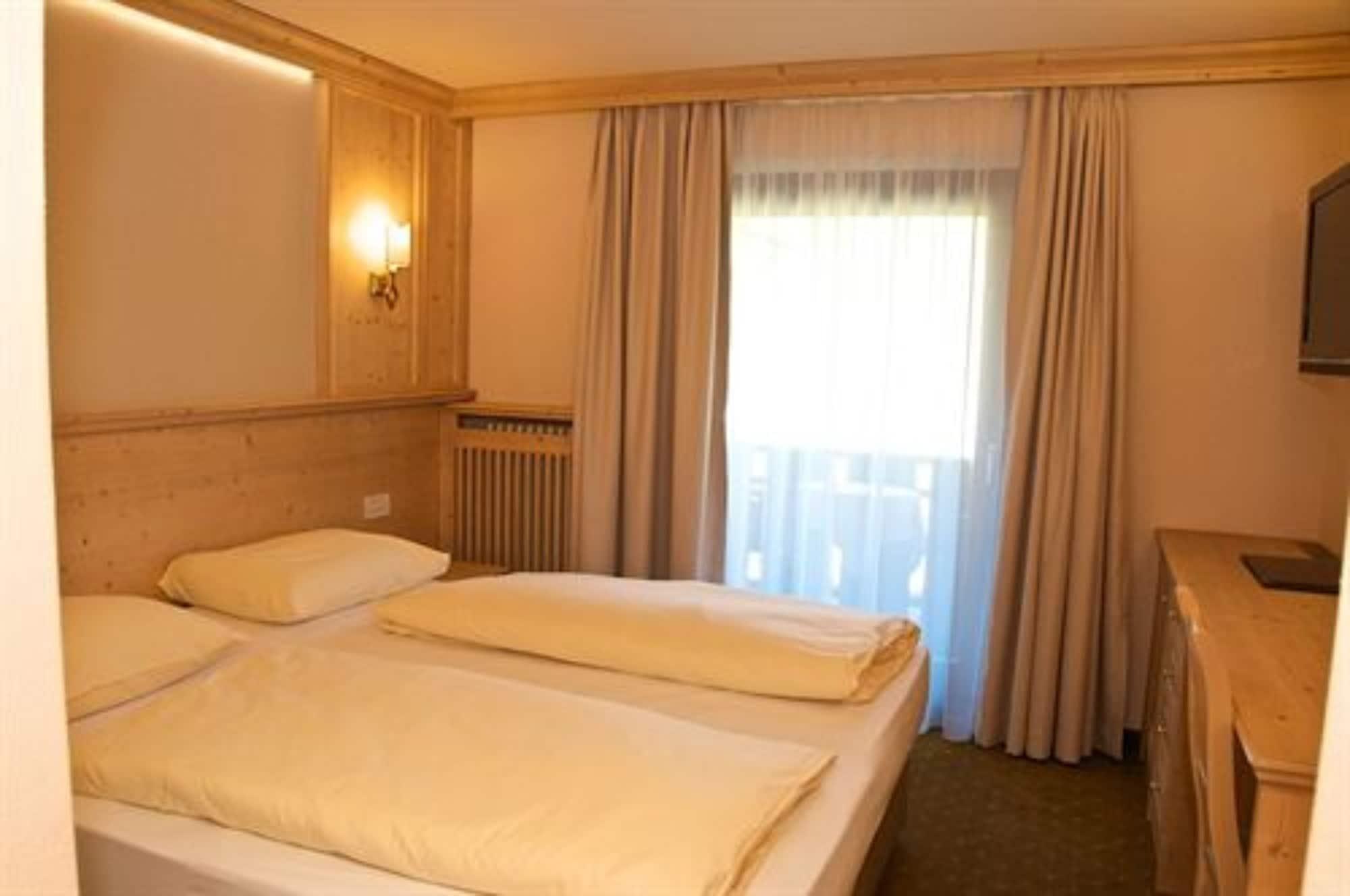 Alexander Charme Hotel Livigno Eksteriør bilde