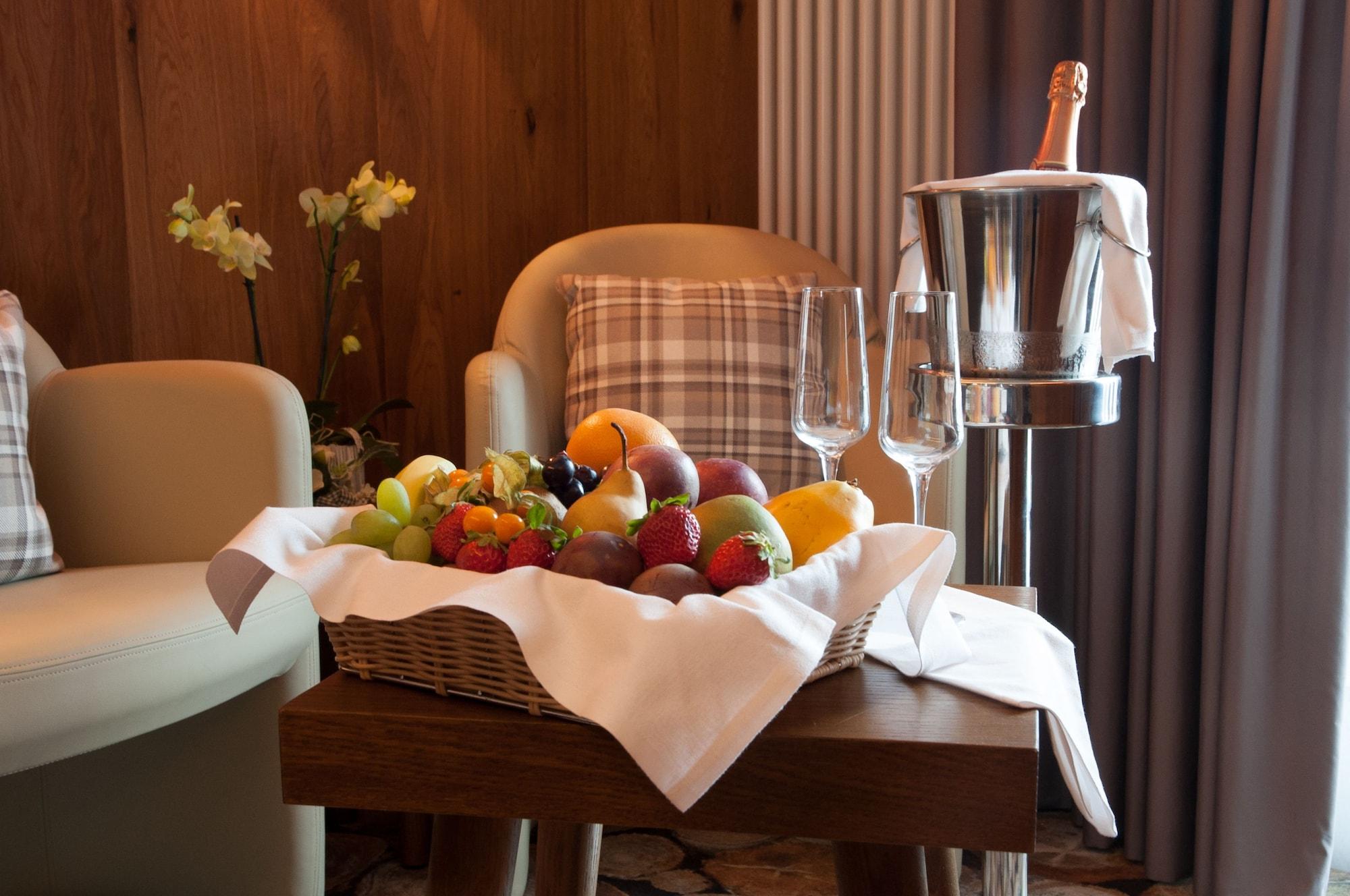 Alexander Charme Hotel Livigno Eksteriør bilde