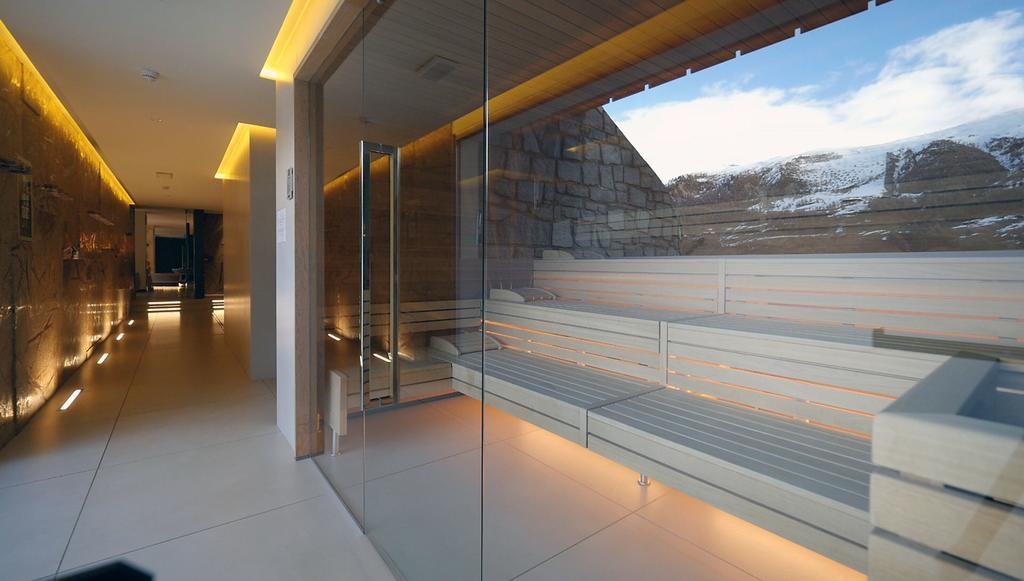 Alexander Charme Hotel Livigno Eksteriør bilde